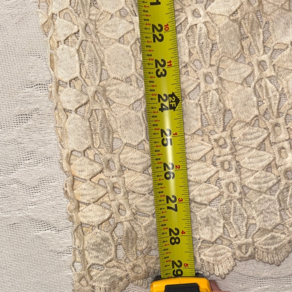 Romeo+Juliet Couture Ivory Crochet Lace Midi Dress BNWT - Picture 4 of 14